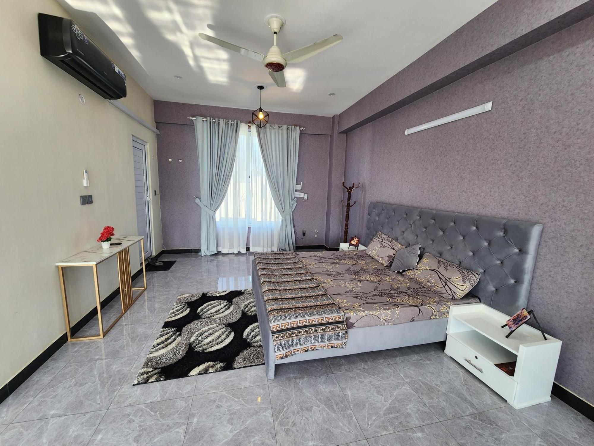 Motorway Majesty Suites Islamabad - Near Islamabad International Airport And Motorway Номер фото